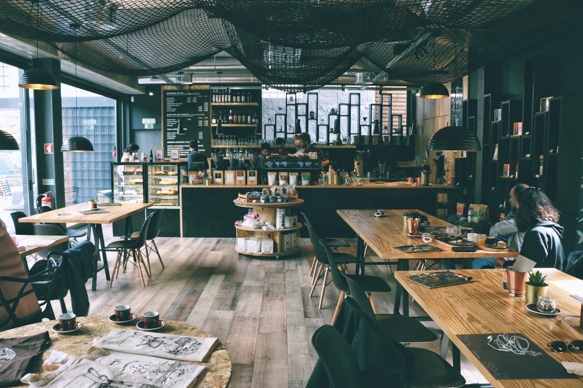 8 Best Hourly Hiring Software for Coffee Shops and Cafes