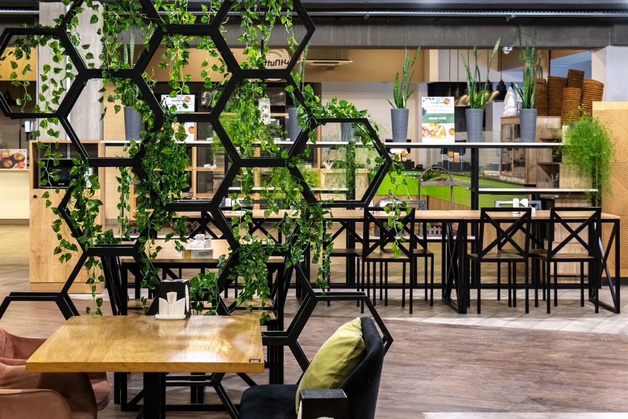 Best Applicant Tracking System for Fast Casual Restaurants