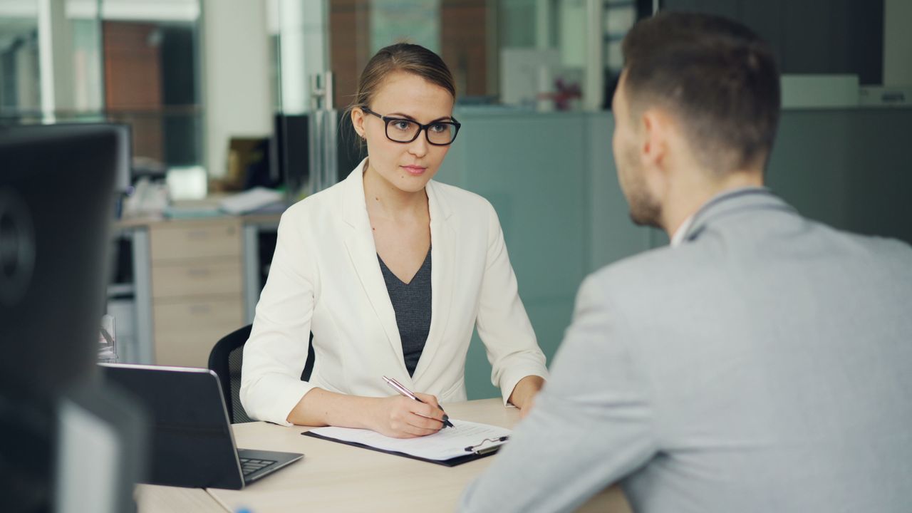 Best HR Compliance Software for Restaurants