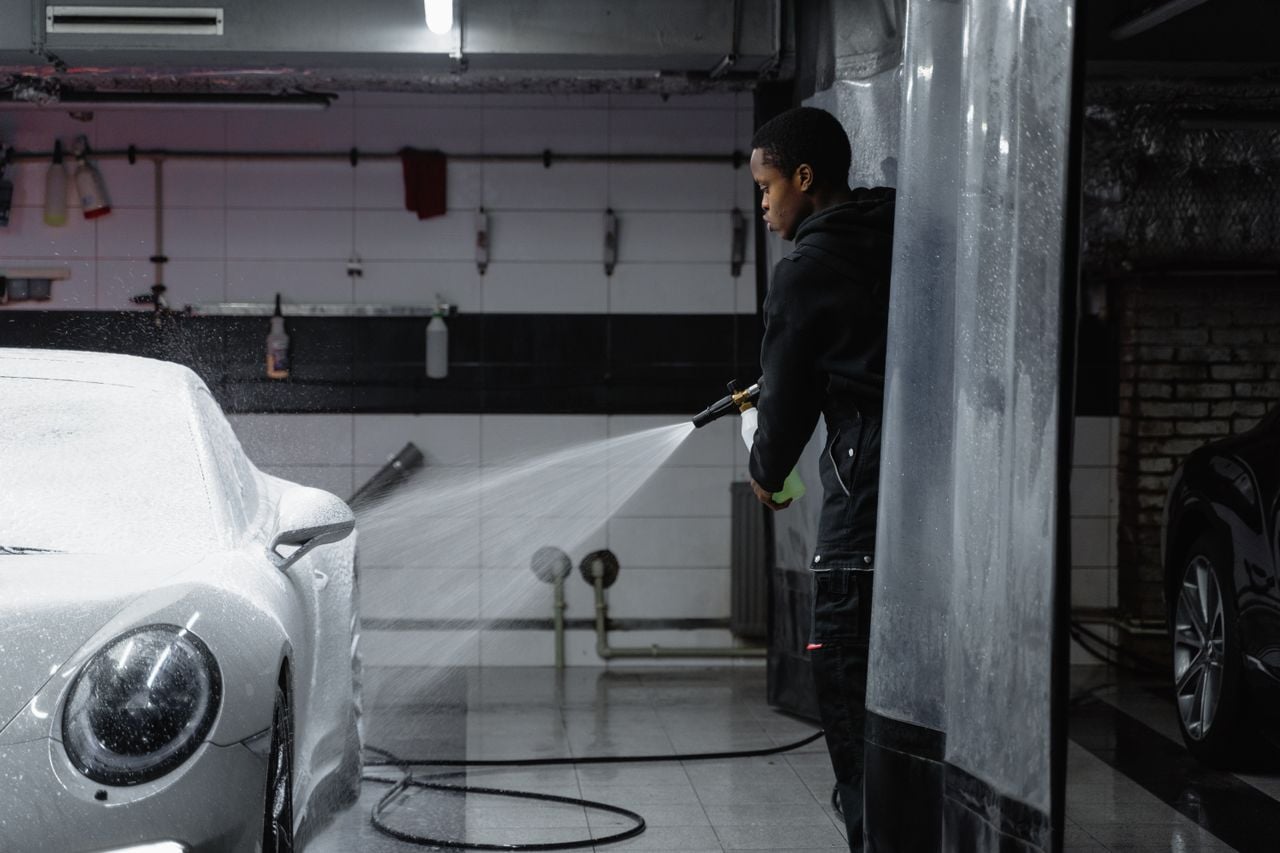 Best Hourly Hiring Software for Car Washes
