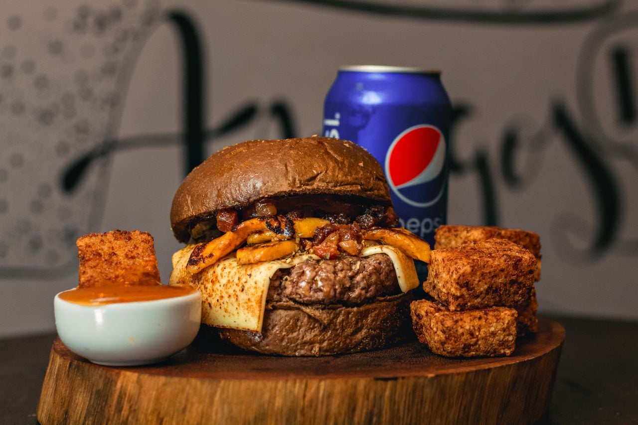 Why a Rebrand Almost Never Fixes a Struggling Restaurant Brand (And what a $5 billion turnaround CEO does instead)