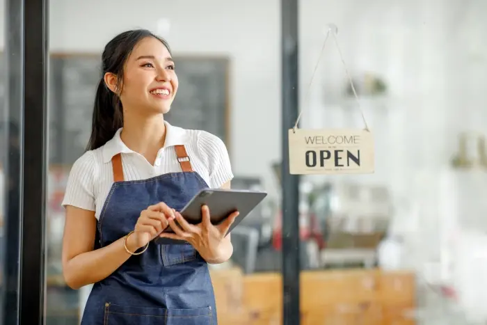 Instagram job posting: How to use Instagram to hire
